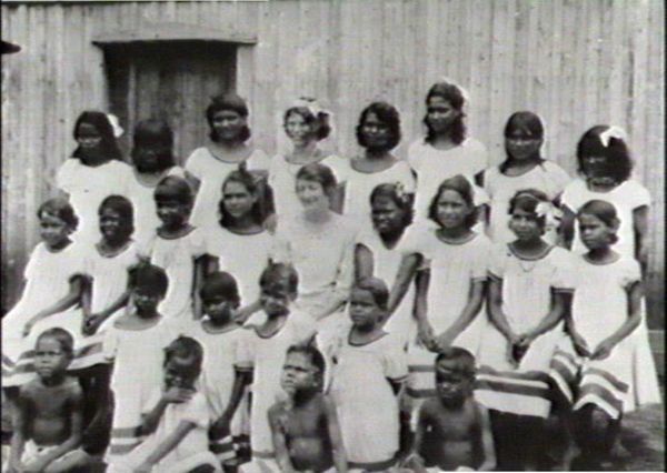 Emerald River Mission, Church Missionary Society, 1926, Miss Dove with her charges